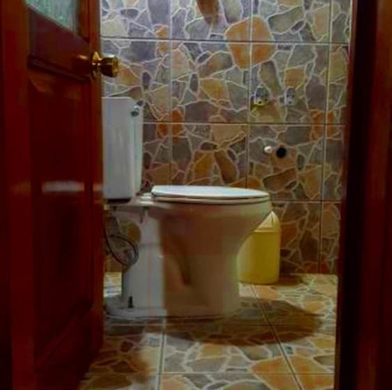 Que Tuanis Hostel Monteverde