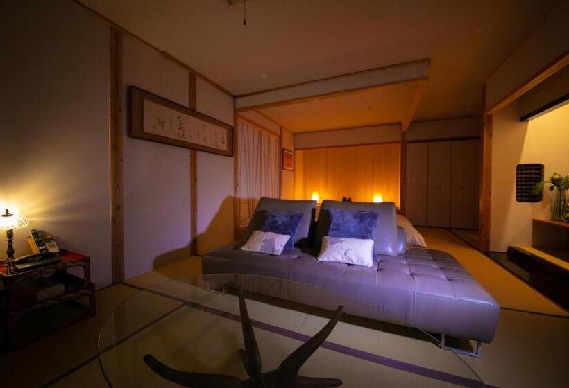 ريوكان Oyado Den Rikyu