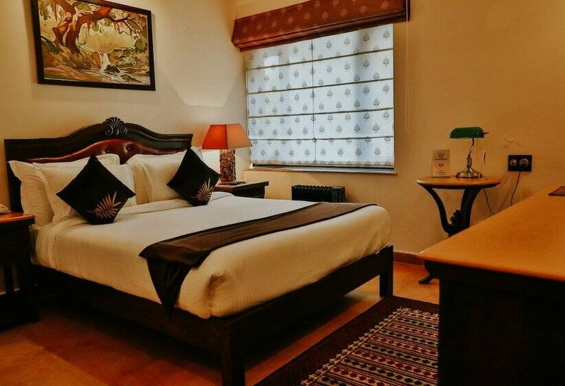 The Earth House Resort