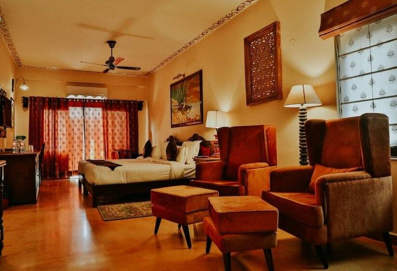 The Earth House Resort