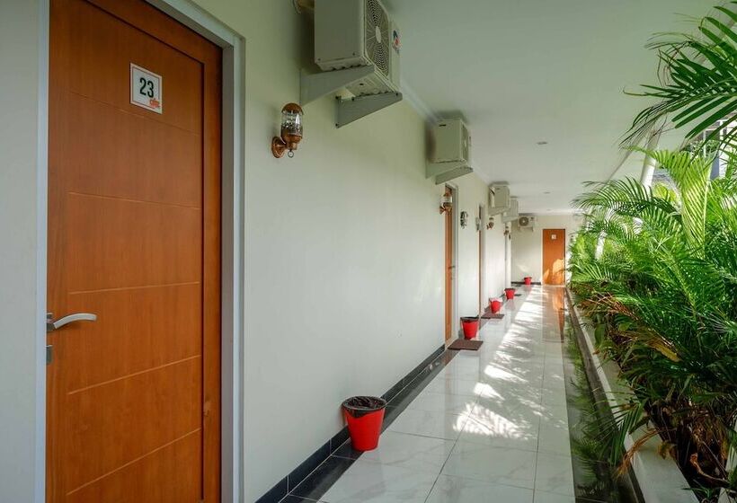 Urbanview Hotel Syariah Casa Azmya Yogyakarta