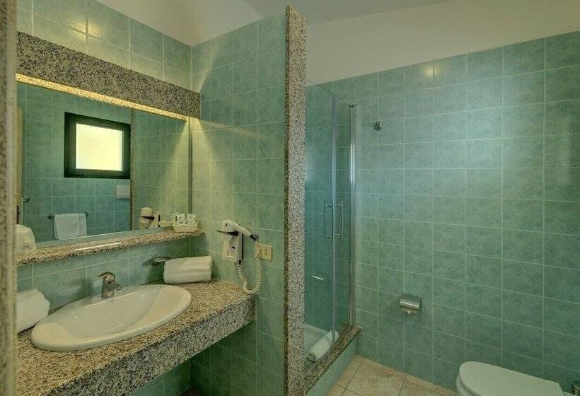 Cala Viola Residence Con Piscina