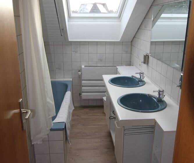 Ebnisee Apartments