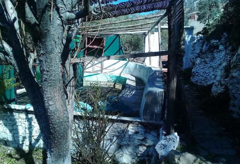 Gite Kalaa   Hostel   Adults Only