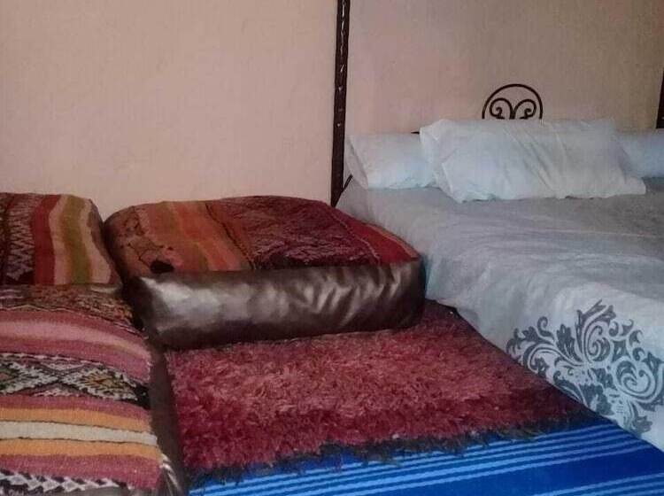 Gite Kalaa   Hostel   Adults Only