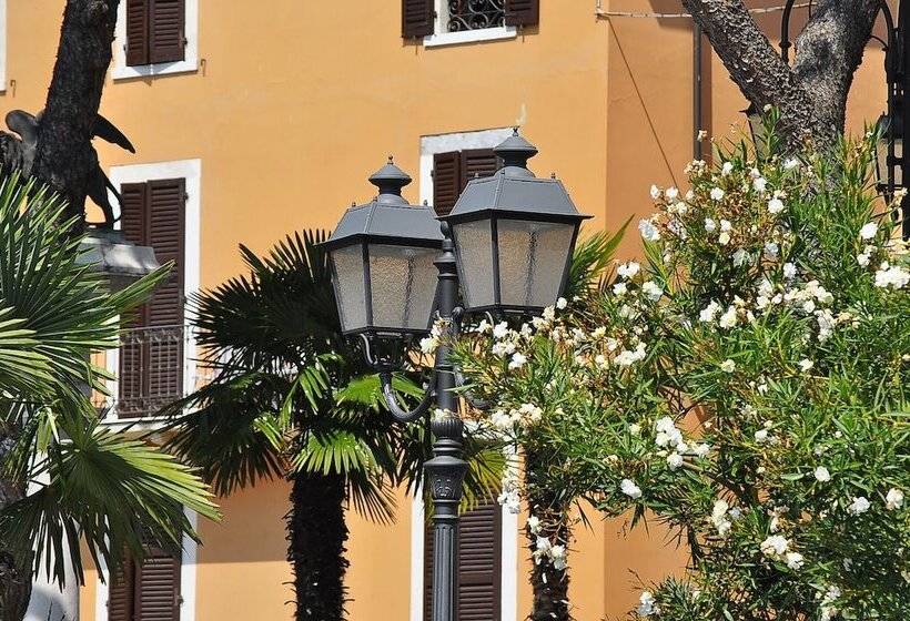 مسافرخانه Albergo Meuble  Olivi