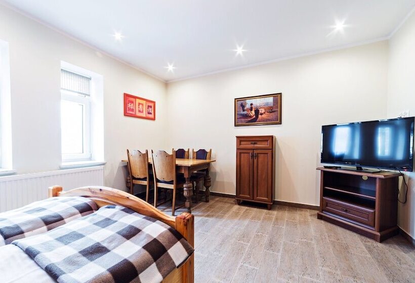 هتل Apartamenty Everysky Luxor Karkonoska