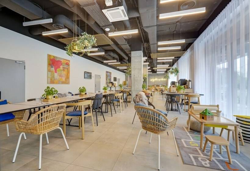 هتل Arche Geologiczna