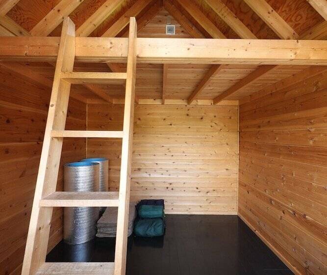 ホテル Asian Resort Camp Tapa