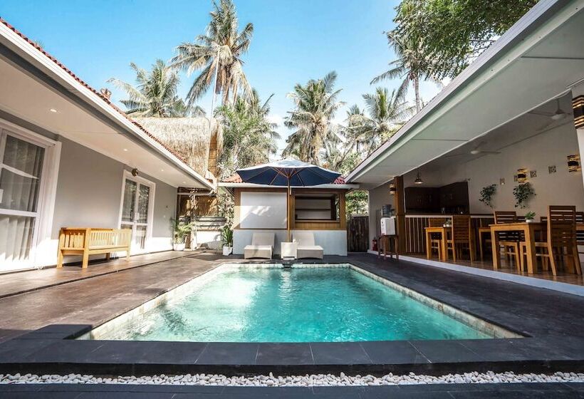 فندق Bale Datu Bungalow