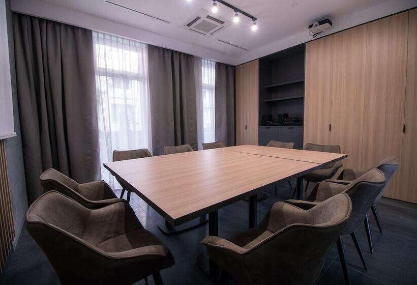 בית מלון כפרי Bulvar