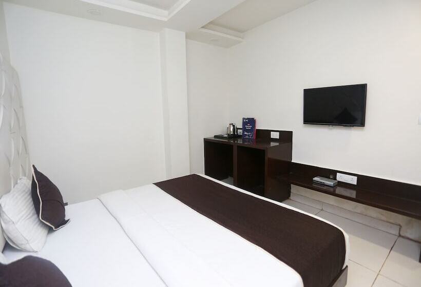 酒店 Central Grand By Oyo Rooms