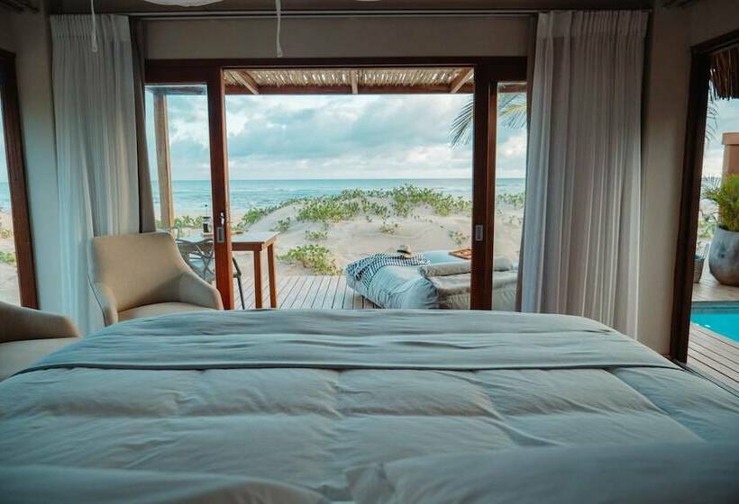 ホテル Eclectic Beach Retreat