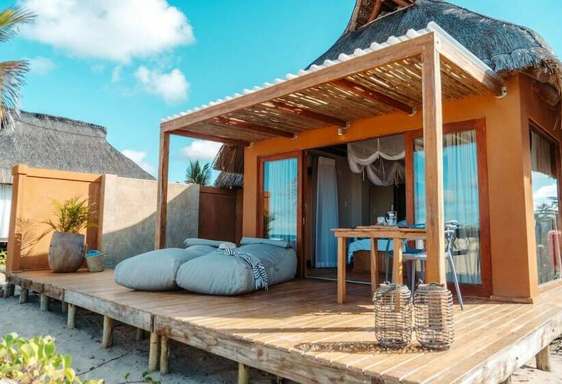 ホテル Eclectic Beach Retreat