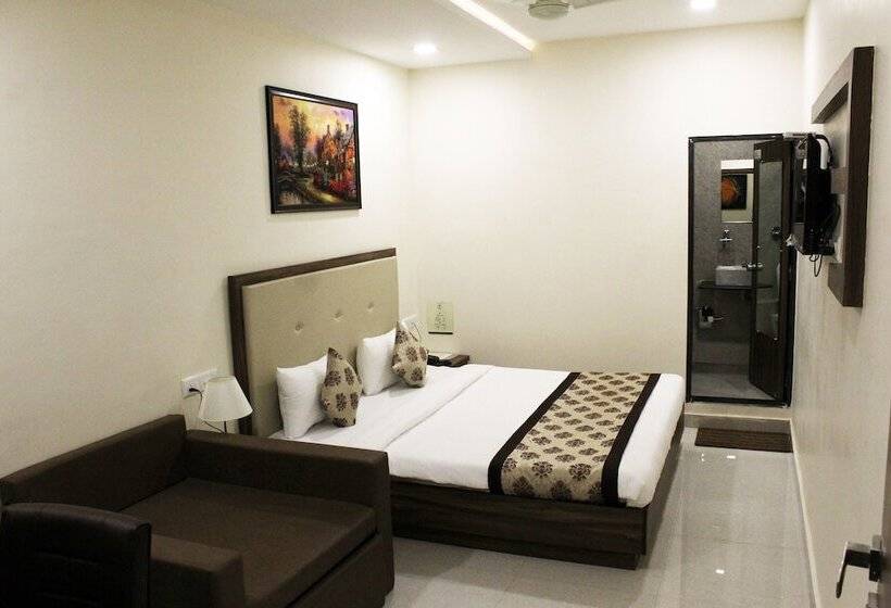 Eco Inn Hotel By Lime Tree