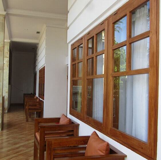 בית מלון כפרי Grand Raka Homestay