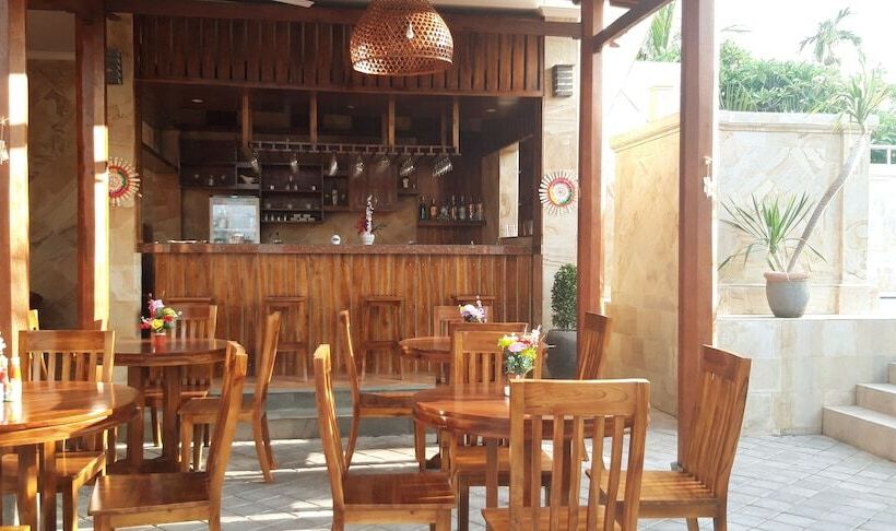 בית מלון כפרי Grand Raka Homestay