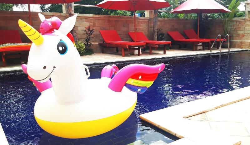 בית מלון כפרי Grand Raka Homestay