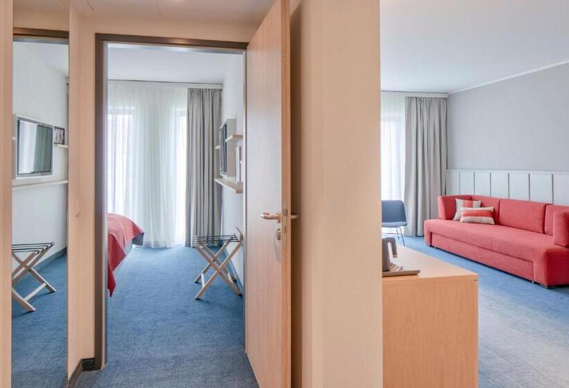 בית מלון כפרי Holiday Inn Gdansk   City Centre, An Ihg