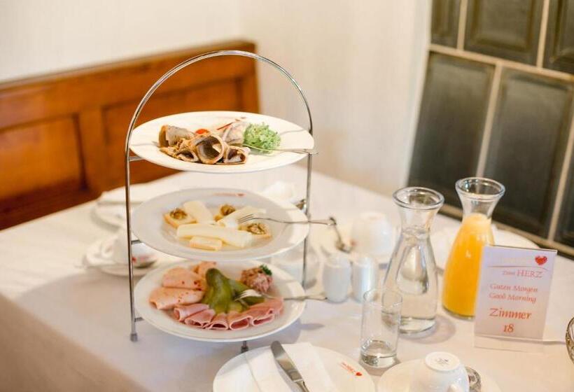 Отель Landgasthof Zum Herz