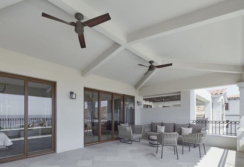 Отель Live Aqua Private Residences Los Cabos