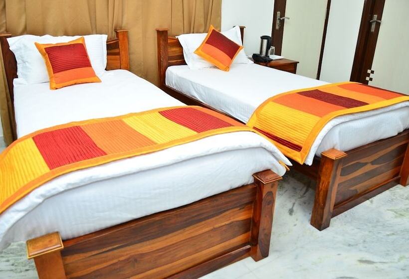 فندق Mojo M Villa Airport Boutique