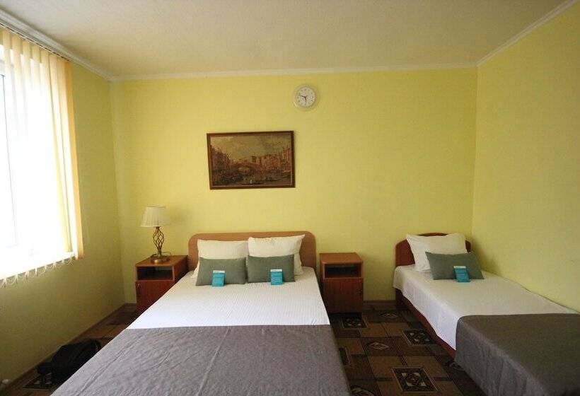 בית מלון כפרי Moreme