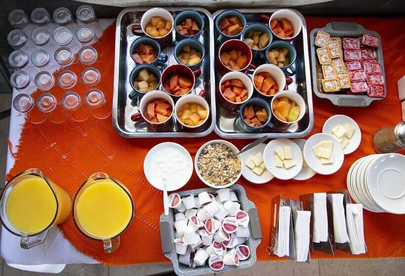 Nequi Hotel Boutique