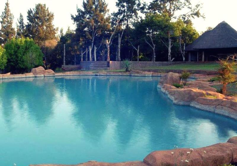 Отель Kianga Lodge & Venue