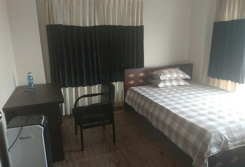 ホテル Orenda Boutique