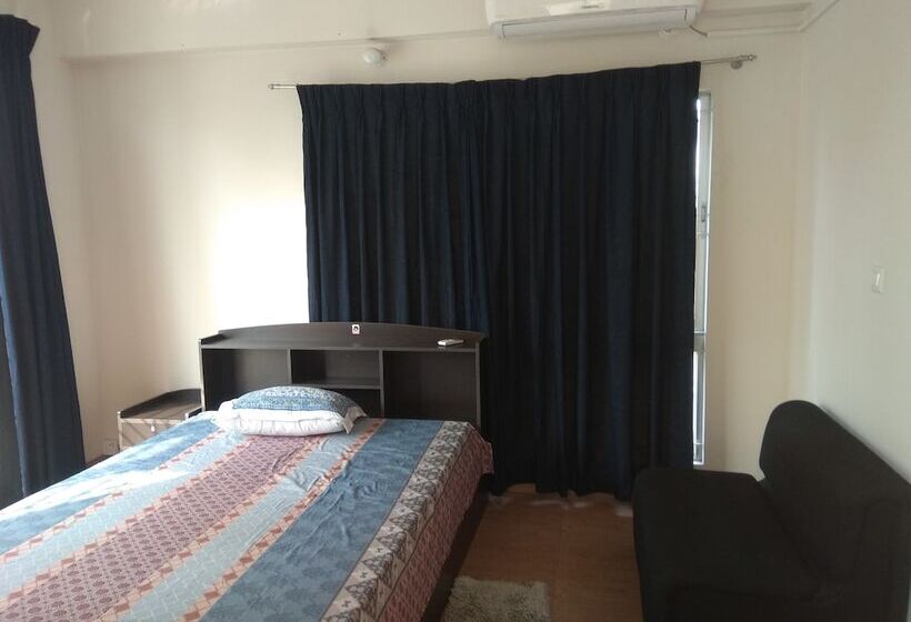 ホテル Orenda Boutique