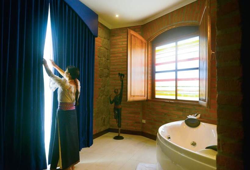 Отель Hospedaje Otavalo