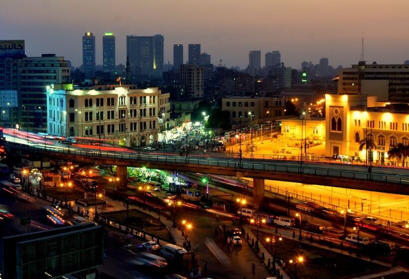 Panorama Ramsis Hotel & Cafe