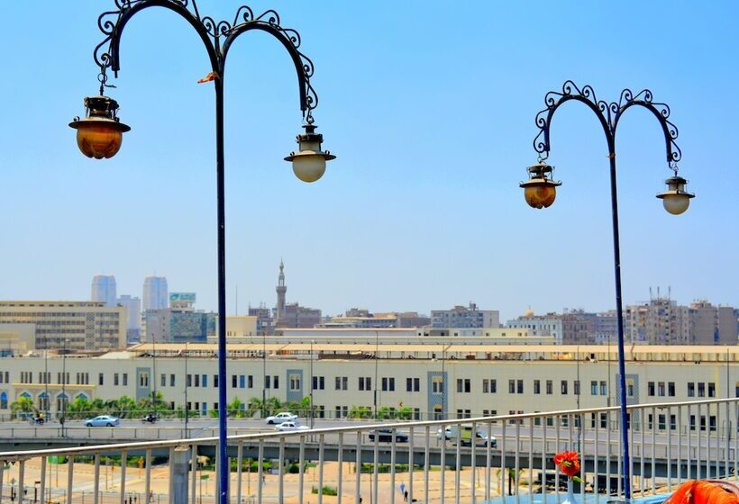 Panorama Ramsis Hotel & Cafe