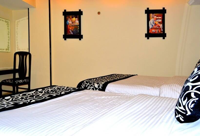 Panorama Ramsis Hotel & Cafe