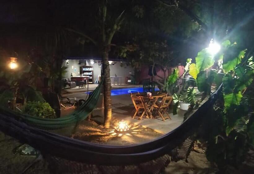 ホテル Pousada A Vida é Bela