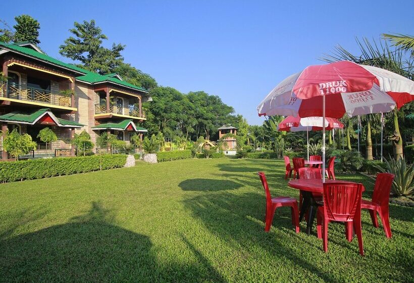 בית מלון כפרי Ruposhi Bangla Eco Resort By Oyo