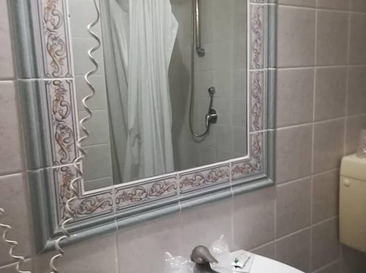 فندق ريفى Agriturismo Castanito