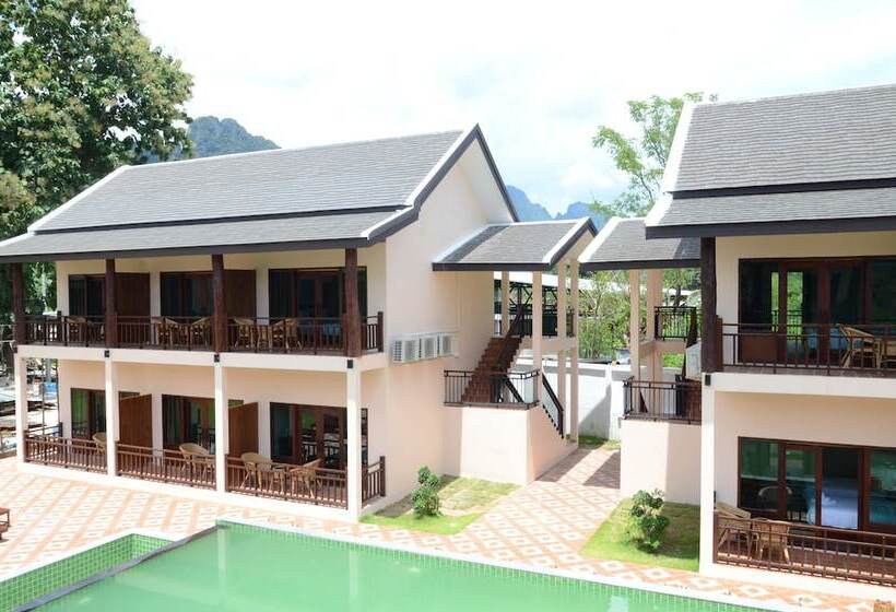 호텔 Saksiri Riverside Boutique