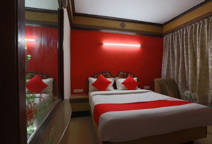 هتل Shiv Shanthi Inn