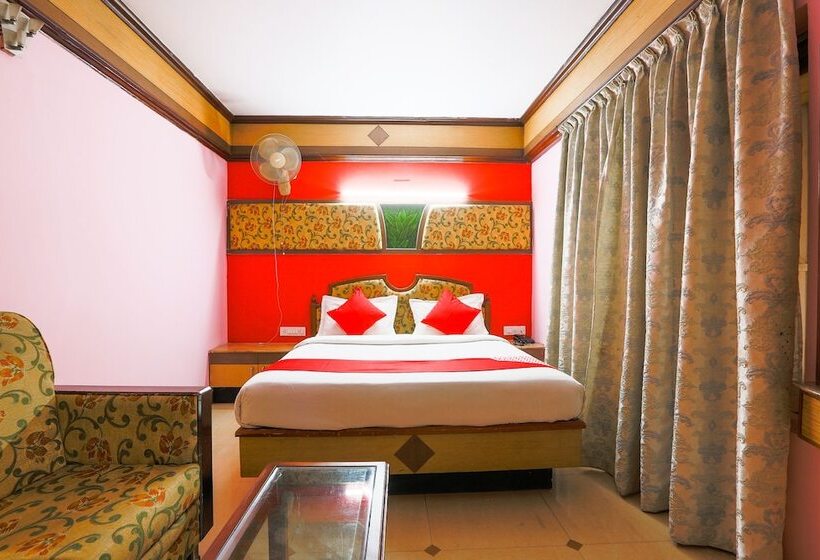 هتل Shiv Shanthi Inn