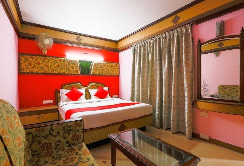 هتل Shiv Shanthi Inn