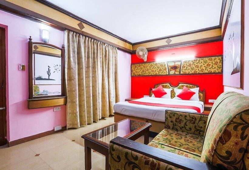 هتل Shiv Shanthi Inn