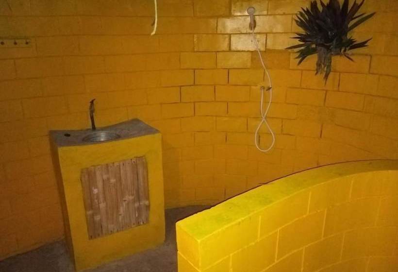 ホテル Stumble Inn Eco Lodge