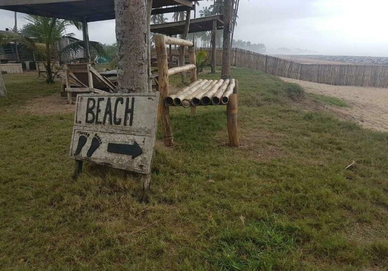 ホテル Stumble Inn Eco Lodge