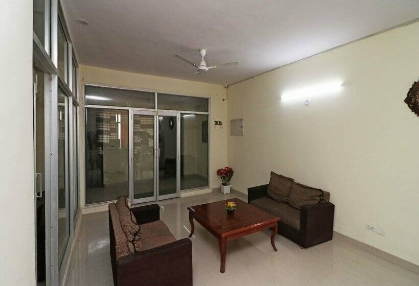 酒店 Tajview Penthouse By Oyo