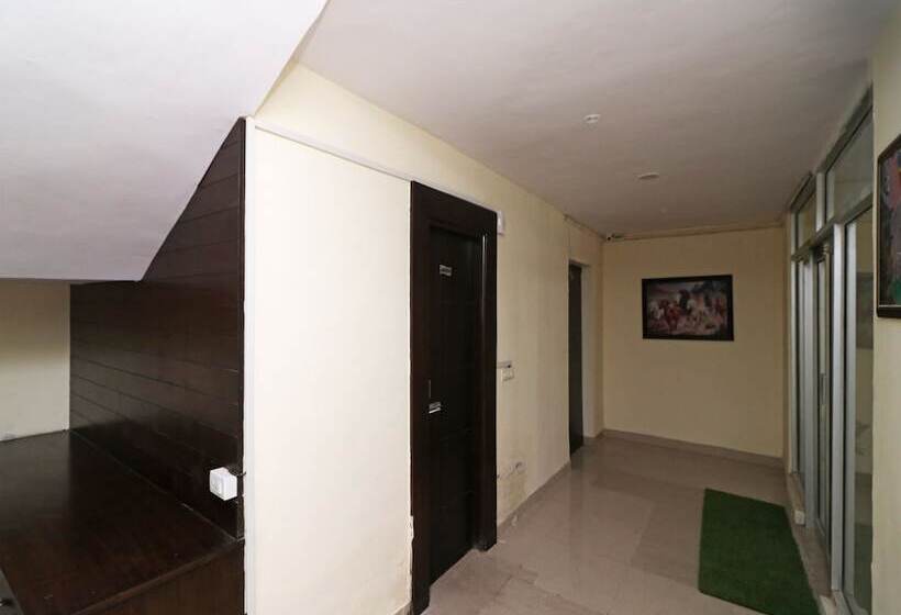 酒店 Tajview Penthouse By Oyo