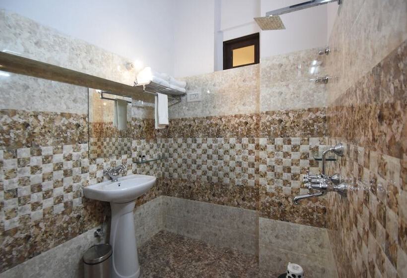 فندق Virasat Mahal Heritage