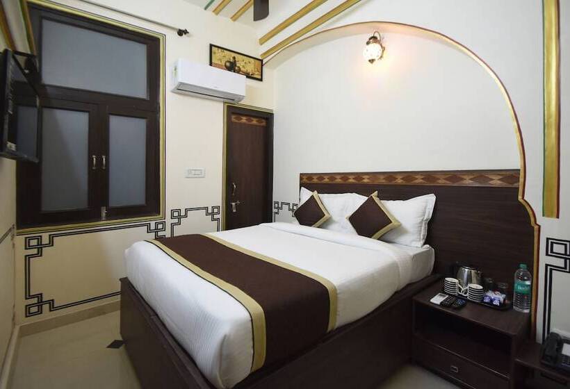 فندق Virasat Mahal Heritage