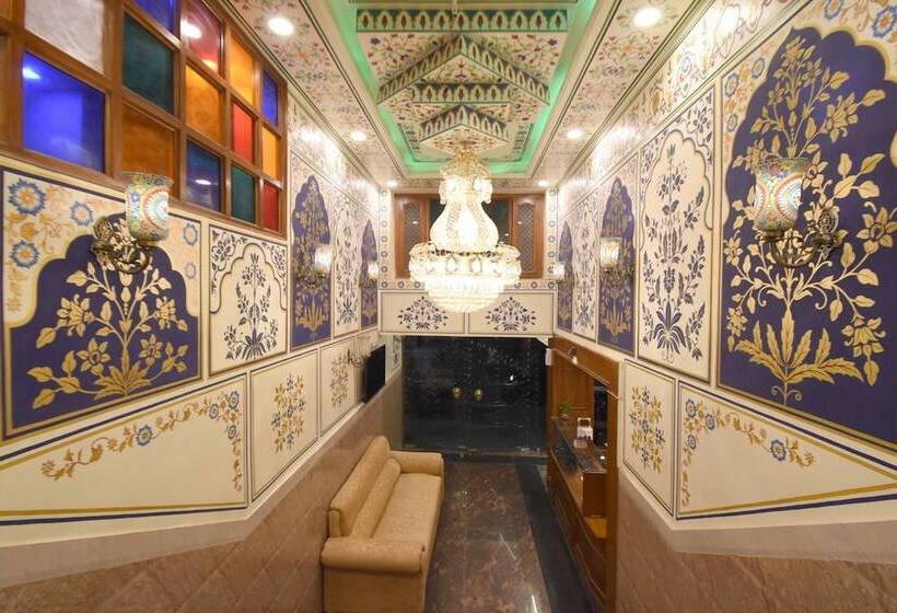 فندق Virasat Mahal Heritage